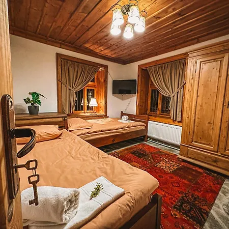 кътче Case de vacanță