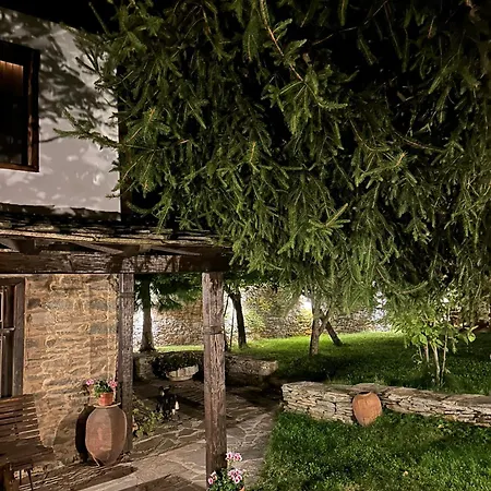 Casa de Férias кътче Leshten